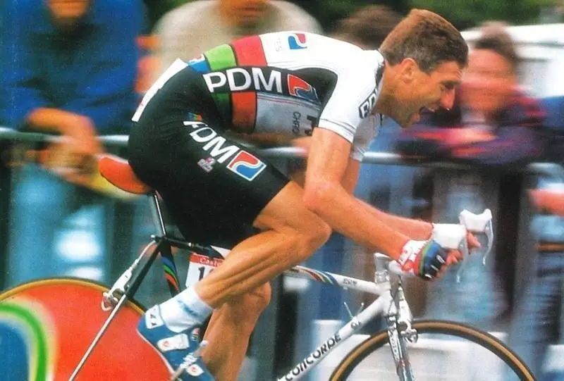Sean Kelly - Meet the Best Two Cyclists Ever to Have Lived! - SportActive