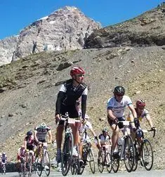 Marmotte Sportive: Four Reasons you Have to Ride it! - Climbing le col du Galibier